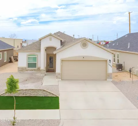 1253 Indigo Sky St, Horizon City, TX 79928