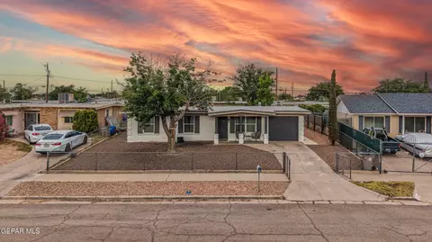 10454 Triumph Dr, El Paso, TX 79924