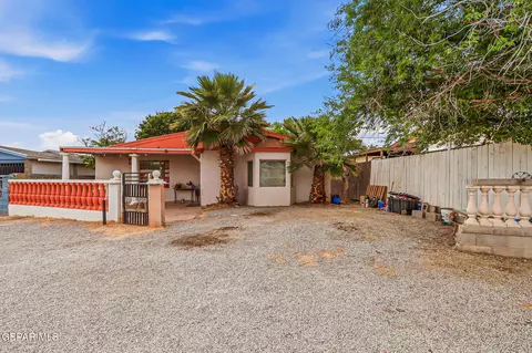 7335 Buckhorn St, Canutillo, TX 79835