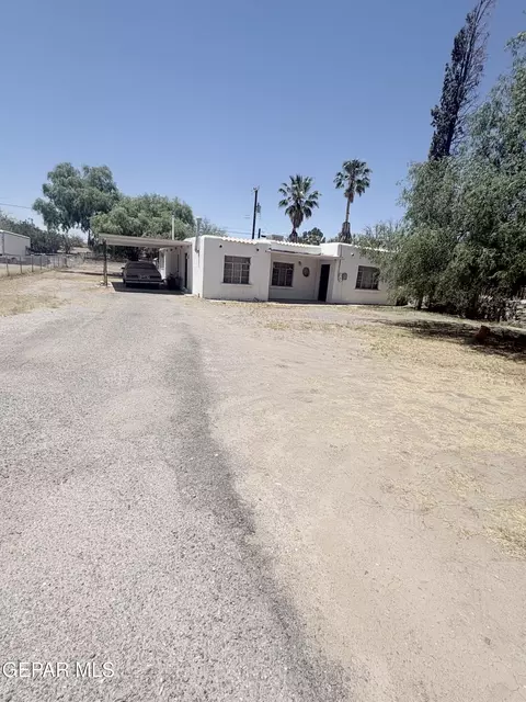 327 S Glenwood St, El Paso, TX 79905