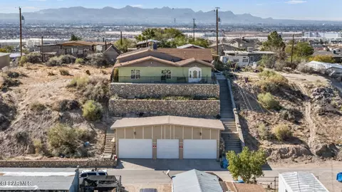 167 Loyola Ln, El Paso, TX 79928