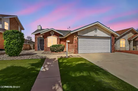 12373 Golden Sun Dr, El Paso, TX 79938