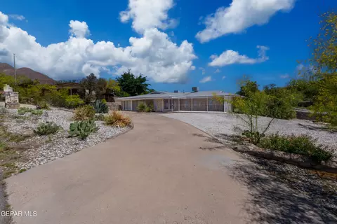 3029 Mesa Verde Ln, El Paso, TX 79904