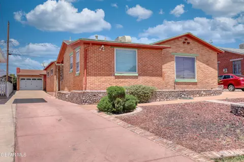 1629 Saint Johns Dr, El Paso, TX 79903