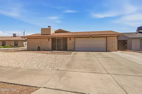 10800 Tony Jacklin Dr, El Paso, TX 79935