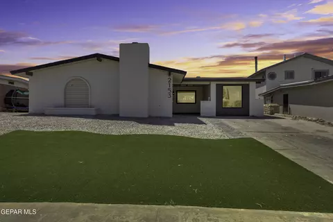 2153 Septiembre Dr, El Paso, TX 79935