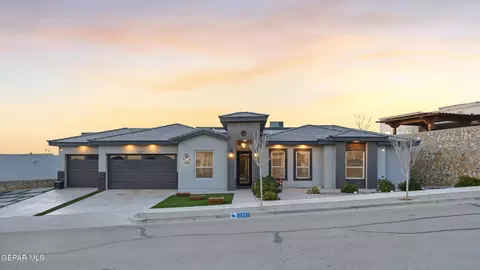 12297 Clifton Hill Rd, El Paso, TX 79928