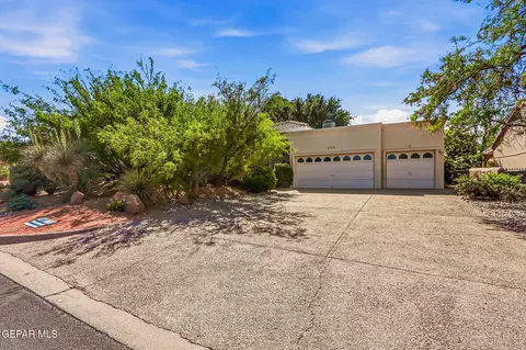333 Avenida Mirador, Santa Teresa, NM 88008