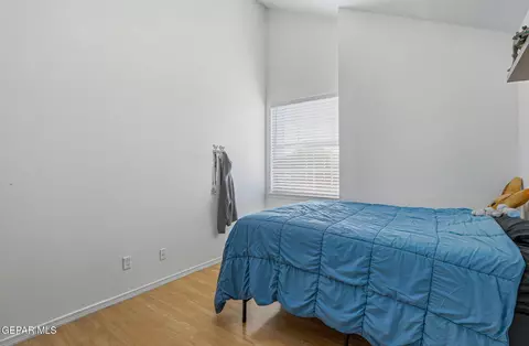 Bedroom - 680 Sequeiros Ct, El Paso, TX 79932 photo 6 of 8
