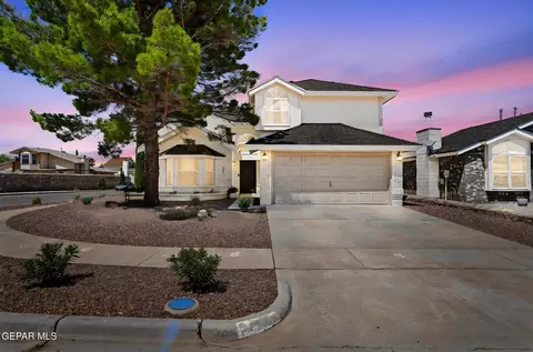 10960 Golden Pond Dr, El Paso, TX 79934