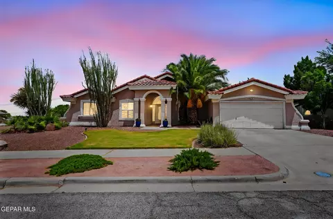 6641 Grand Ridge Dr, El Paso, TX 79912