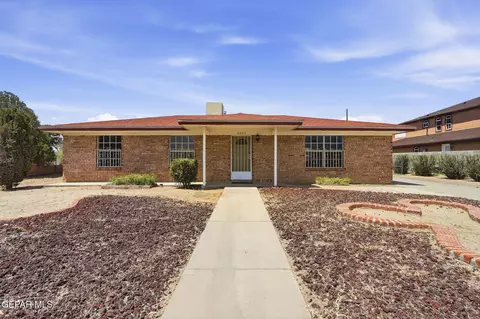 8025 Gilbert Dr, El Paso, TX 79907