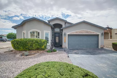 11548 Porfirio Payan Dr, El Paso, TX 79934