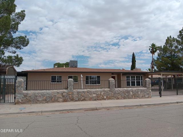 8229 Strickland Dr El Paso Tx Dr, El Paso, TX 79907