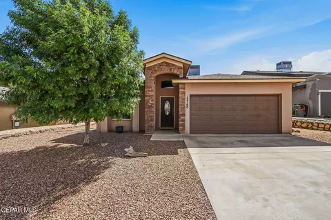 12160 Driftwood Ln, El Paso, TX 79934