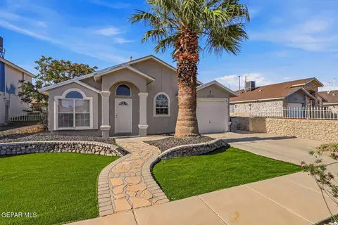 5979 Valle Del Sol Dr, El Paso, TX 79924