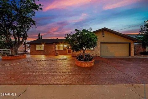 3201 Cork Dr, El Paso, TX 79925