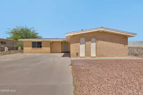 10400 Lambda Dr, El Paso, TX 79924