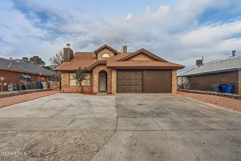1848 Polly Harris Dr, El Paso, TX 79936