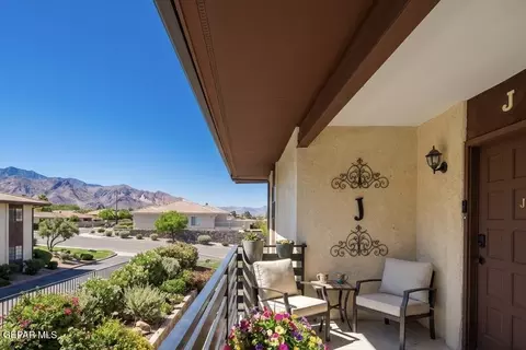 425 Irondale Dr #J, El Paso, TX 79912
