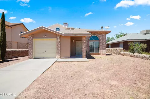 11381 Tenaha Ave, El Paso, TX 79936
