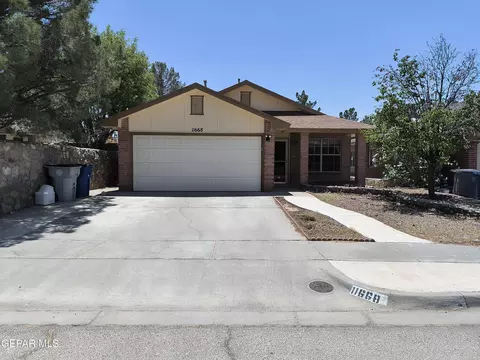11668 Carlos Moran Ct, El Paso, TX 79936