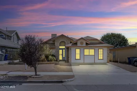 12088 Autumn Gate Dr, El Paso, TX 79936
