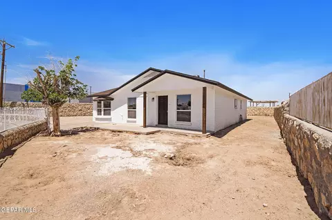 9626 Vallarta Dr, El Paso, TX 79927