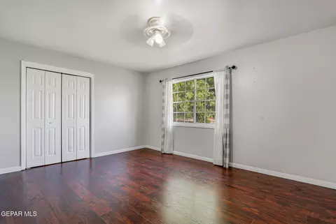 Bedroom - 171 Holguin Ave, Vinton, TX 79821 photo 1 of 7