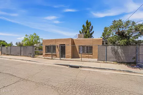 7688 Garden Pl, El Paso, TX 79915