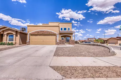 2200 Honey Dew St, El Paso, TX 79938
