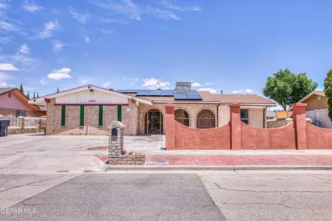 11013 Bob Stone Dr, El Paso, TX 79936