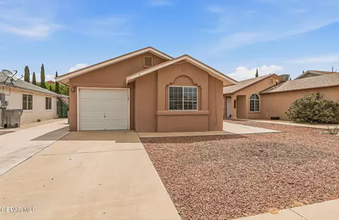 3424 Tierra Cobre Dr, El Paso, TX 79938