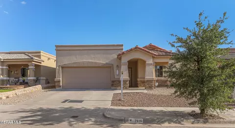 7616 Dawnlight Ln, Canutillo, TX 79835