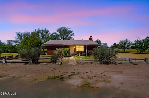 12400 Caballero Rd, San Elizario, TX 79849