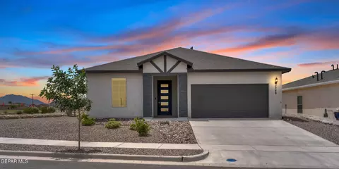 7748 Enchanted Park Dr, El Paso, TX 79911