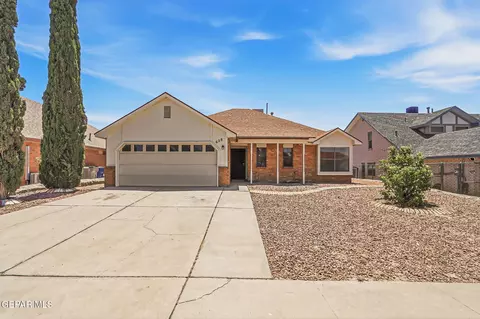628 Woodcrest Ln, El Paso, TX 79912