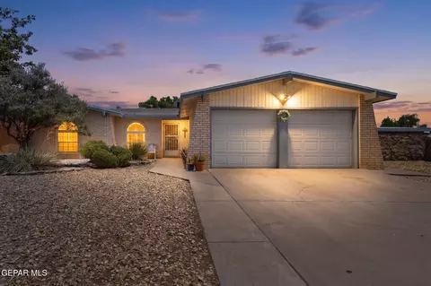 10600 Hermes Dr, El Paso, TX 79924