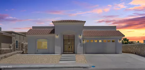 3040 Stormy Point Dr, El Paso, TX 79938