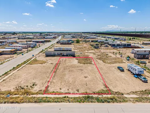 1442 Valle Sweden Rd, San Elizario, TX 79849