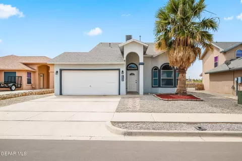 732 Desert Ash Dr, Horizon City, TX 79928