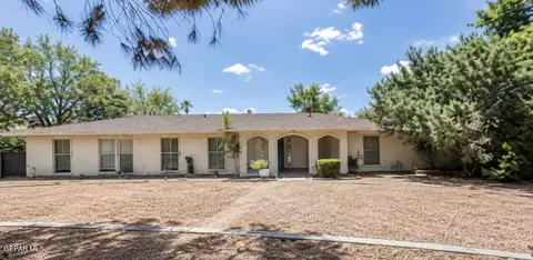707 W Sunset Rd, El Paso, TX 79922