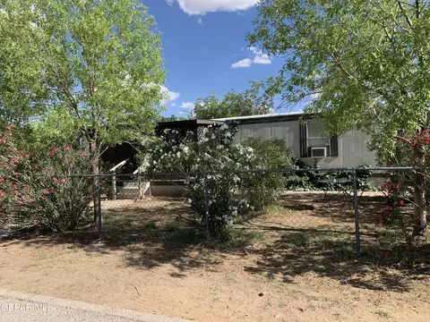 5837 Sunny Vale Cir, El Paso, TX 79924