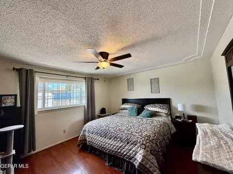Bedroom - 4724 Rolling Stone Dr, El Paso, TX 79924 photo 2 of 3