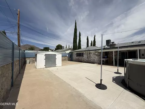 Exterior - 4724 Rolling Stone Dr, El Paso, TX 79924 photo 7 of 13