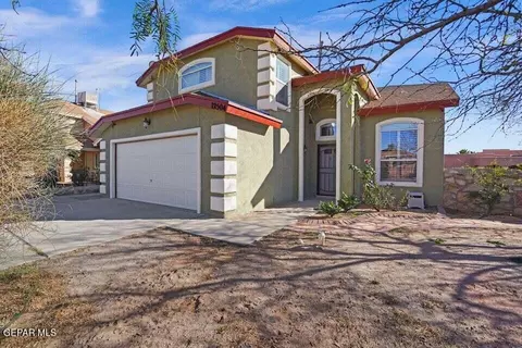 12504 Tierra Cuervo Dr, El Paso, TX 79938