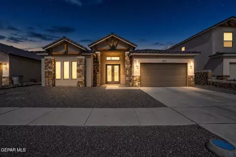 6136 Oleaster Dr, El Paso, TX 79932