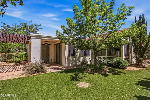 1057 Los Jardines Cir, El Paso, TX 79912