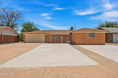 3316 Drumond Rd, El Paso, TX 79925