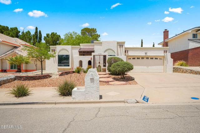 11721 Chiquis Ln, El Paso, TX 79936